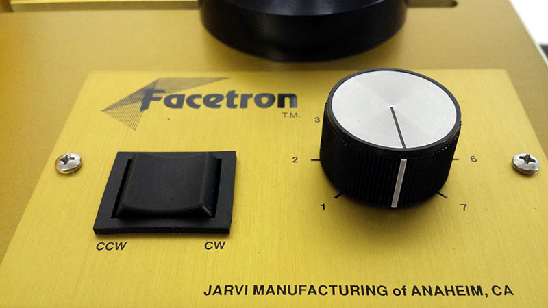 Facetron control knobs